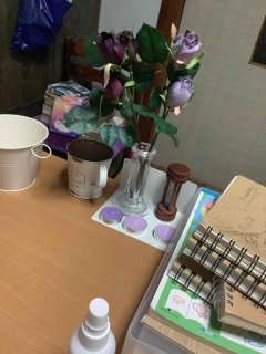 肶